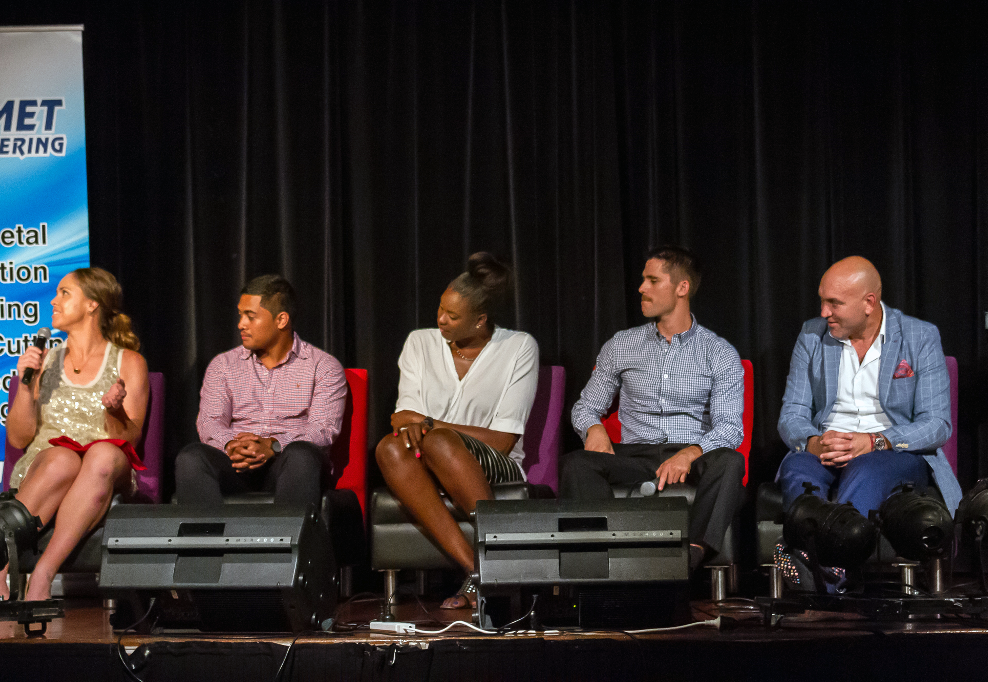 Stacey, Anthony, Romelda, Simon and Gordy take to the stage